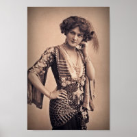 Lily Vintag Movie Star