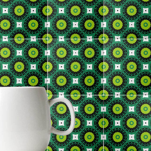 Lime Green Black & White Mosaic Geometric Muster Fliese (Von Creator hochgeladen)
