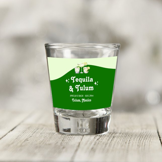 Lime Green Citrus Tequila & Tulum Bachelorette Schnapsglas (Von Creator hochgeladen)