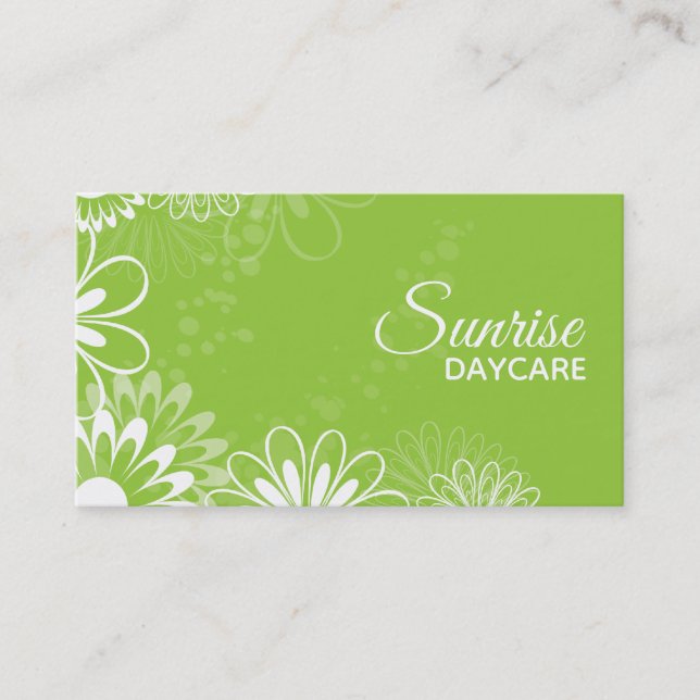 Lime Green und White Floral Daycare Business Card Visitenkarte (Vorderseite)