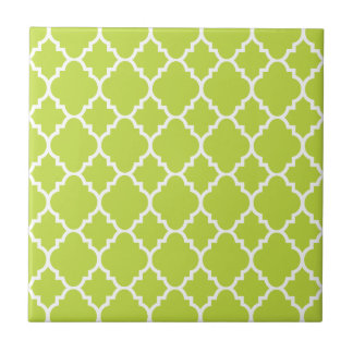 Lime Green White Quatrefoil marokkanisches Muster Fliese