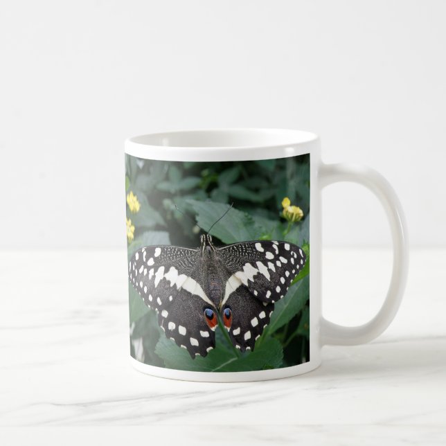 Limoner Schmetterling und Blume Kaffeepause Tasse (Rechts)