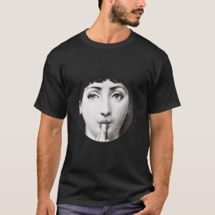 Lina cavalieri T-Shirt