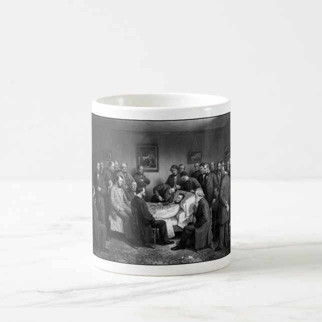 Lincolns Sterbebett Kaffeetasse (Mittel)