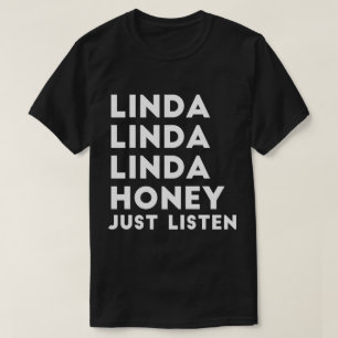 Linda-Honig hört gerade T-Shirt