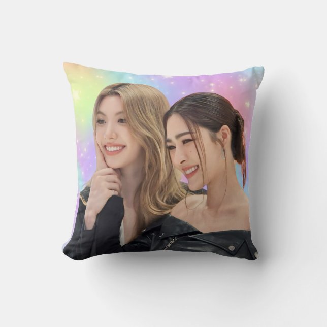 LingOrm Ling Ling Kwong & Orm Thai GL Ship Couple Kissen (Vorderseite)