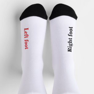 Linker Fuß und rechter Fuß Rot Schwarz Weiß Socken