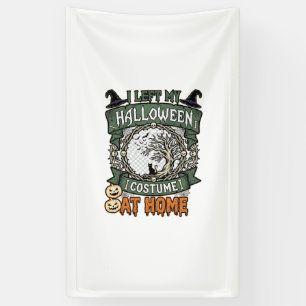 Linkes Halloween-Kostüm Zuhause Baum Katze Kürbiss Banner