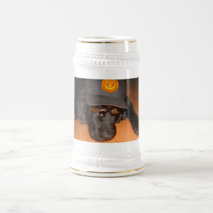 Links hinter diesem Halloween Bierglas