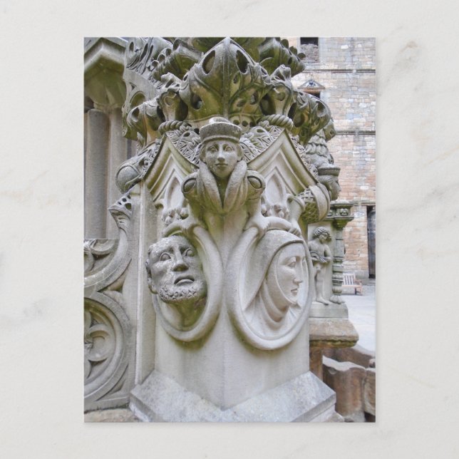 'Linlithgow Palace Fountain - Detail' Postkarte (Vorderseite)