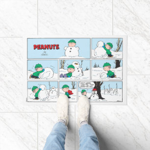 Linus baut einen Schneemann Fußmatte