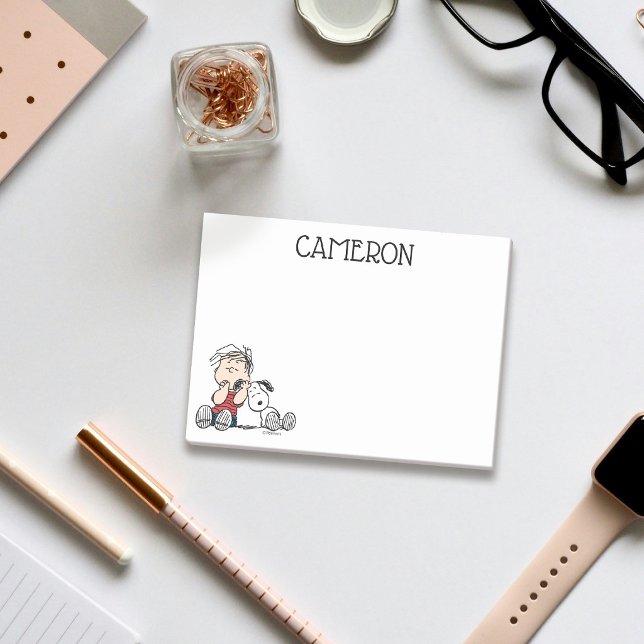 Linus tröstet von Snoopy's Ohr Post-it Klebezettel (Notepad on desk)