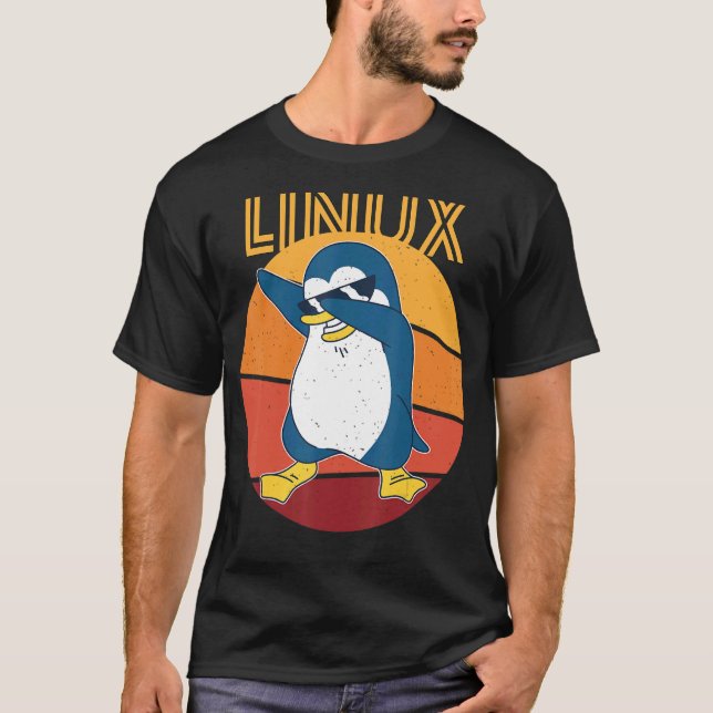 Linux Admin Cool Pinguin Nerd Informatik T-Shirt (Vorderseite)