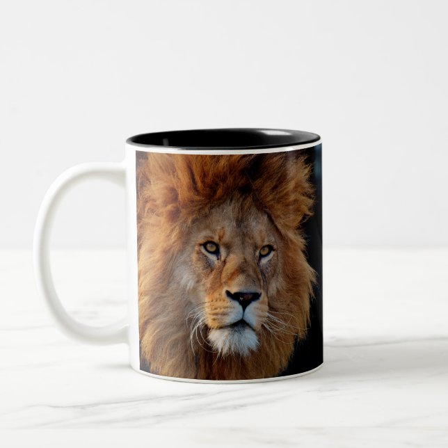 Lion_20180712_by_JAMFoto Zweifarbige Tasse (Links)