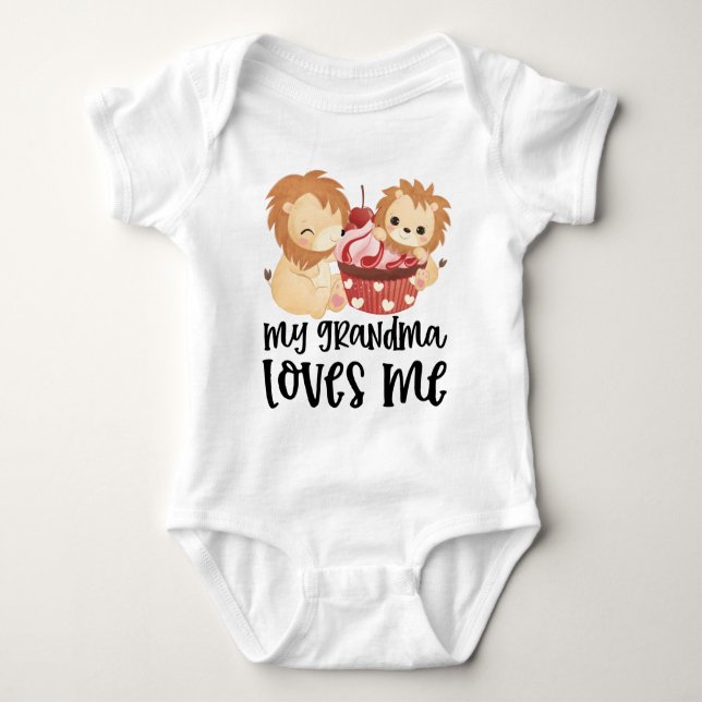 Lion and Cupcake - Meine Oma-Lieben Baby Strampler (Vorderseite)