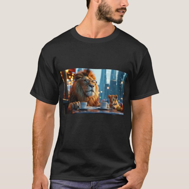 "Lion Coffee Break with Cub T-Shirt" T-Shirt (Vorderseite)