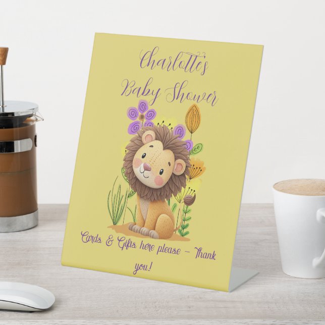 Lion Cub Baby Duschgeschenk abziehen Sockelschild (In SItu)