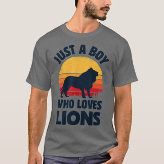 Lion Just A Boy Who Loves Lions Men Retro Vintage  T-Shirt