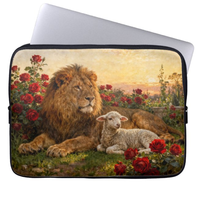 Lion & Lamb in the Roses Laptopschutzhülle (Vorderseite)