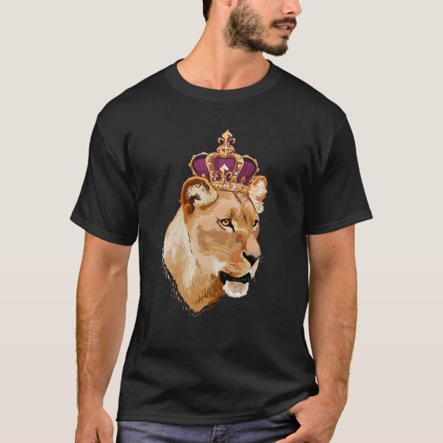 Lion Queen Big Cat Crowned Lioness Family T-Shirt (Vorderseite)