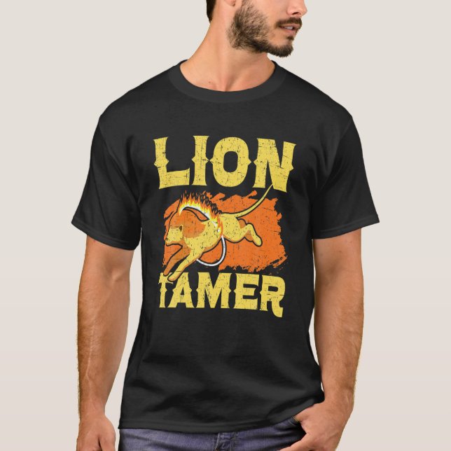Lion Tamer Circus Mitarbeiter Kostümkarneval Thema T-Shirt (Vorderseite)