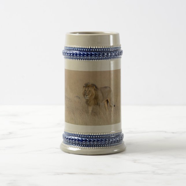 Lion Walking Bierglas (Mittel)