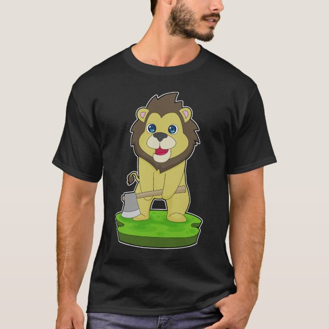 Lion Woodcut Ax T-Shirt (Vorderseite)