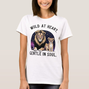 "Lioness & Cub - Wilde Mutterschaft Kunst" T-Shirt