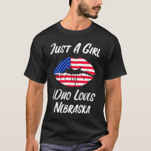 Lippen Mund Liebe Amerikanische Flagge Nebraska T-Shirt
