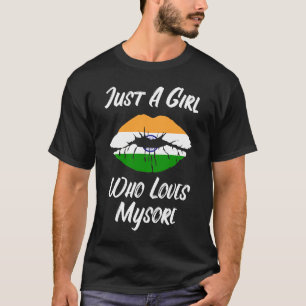 Lippen und Mund Liebe Indische Flagge Mysore T-Shirt