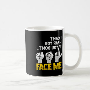 Lippenlesen ASL-Handgestik Gehörloser Hörverlust A Kaffeetasse