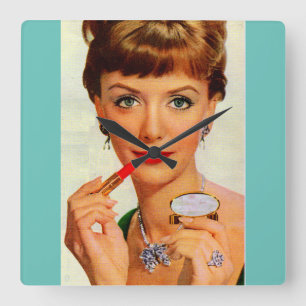 Lippenstift-Dame der 60er Jahre Quadratische Wanduhr