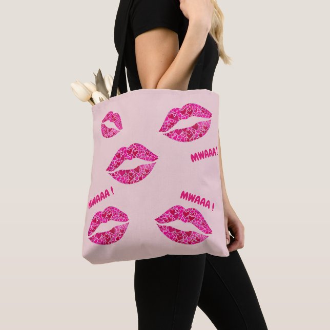 Lips 01 MWAAA lieben! (Von Nahem)