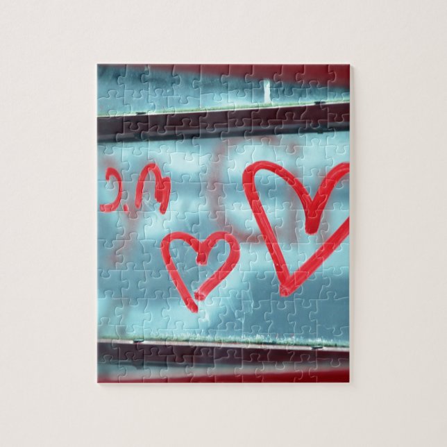 Lipstick-Herz am Fenster Puzzle (Vertikal)