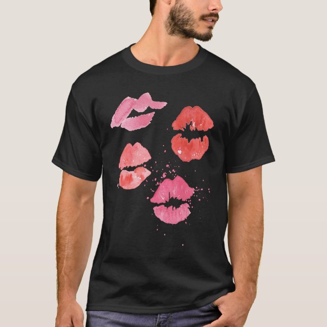 Lipstick Kisses for Valentines Day T-Shirt (Vorderseite)
