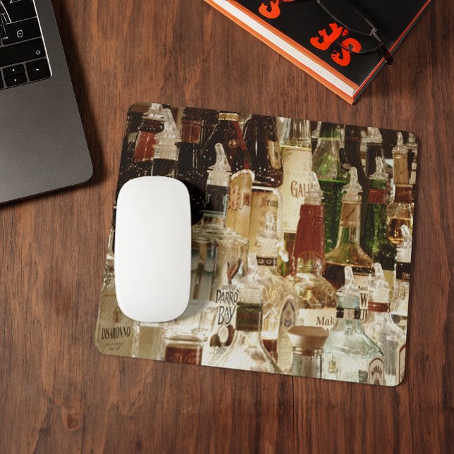 Liquor Flaschen Mousepad (Von Creator hochgeladen)