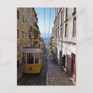 Lissabon Straße und Straßenbahn Bairro Alto Postkarte