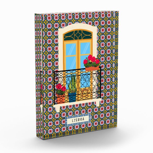 Lissaboner Hausfenster mit Pflanze und Fliesen Fotoblock (Links)