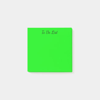 Liste mit grünen Eingaben Post-it Klebezettel