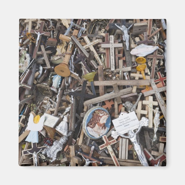 Litauen, Zentrallitauen, Siauliai, Hill 2 Magnet (Vorne)