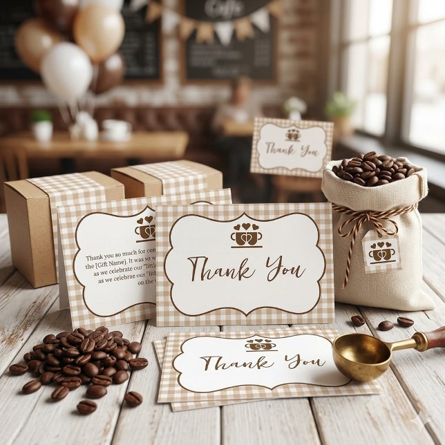 Little Bean Coffee Cup  - Braunes Gingham Dankeskarte (Von Creator hochgeladen)