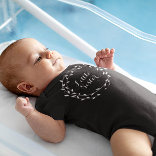 Little Black & White Leaf Wreath Baby Girl Strampler