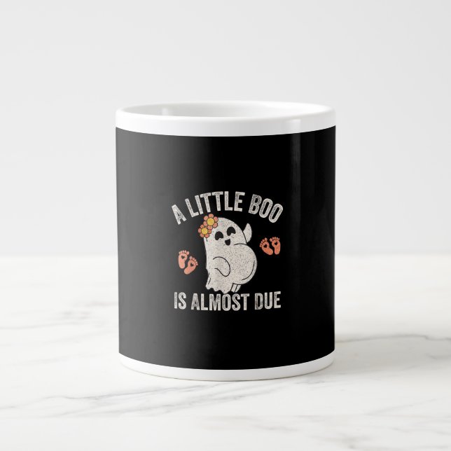 Little Boo ist fast zu Halloween Schwangerschaft A Jumbo-Tasse (Vorderseite)