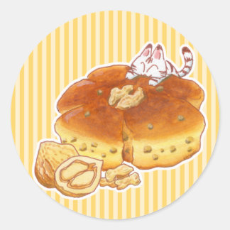 Little Cat & Walnut bread Runder Aufkleber