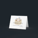 Little Dumpling Birthday Blue Boy Danke-Card Dankeskarte<br><div class="desc">Dieses niedliche und kawaii Geburtstagskarte mit einem Knödel mit einem lächelnden Gesicht und blauen Herzen in einem chinesischen Dampfer auf weißem Hintergrund. Ändern Sie die Hintergrundfarbe sowohl auf der Vorderseite als auch auf der Rückseite und personalisieren Sie sie für Ihre Bedürfnisse.</div>