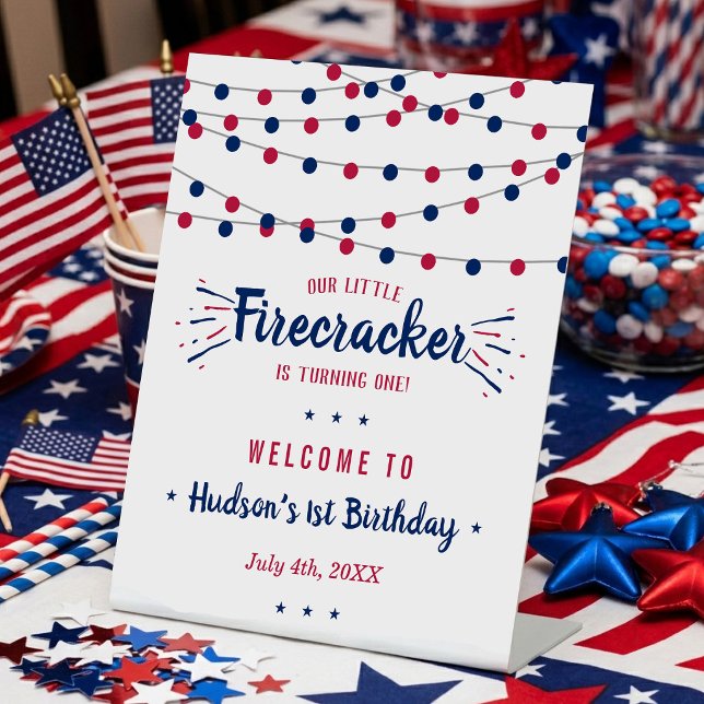 Little Firecracker 4. Juli 1. Geburtstag Sockelschild (Von Creator hochgeladen)