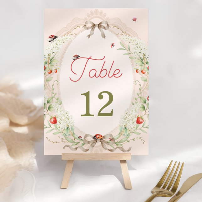 Little Love Bug Rustic Vintage Table Number (Von Creator hochgeladen)