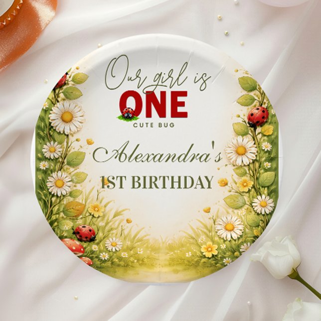 Little Meadow Lady Turns One Pappteller (Von Creator hochgeladen)