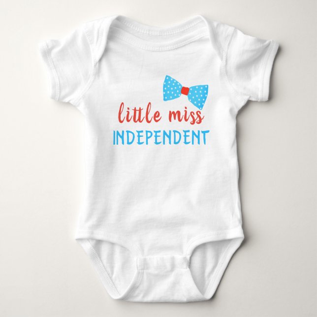 Little Miss Independent Bow Baby Strampler (Vorderseite)