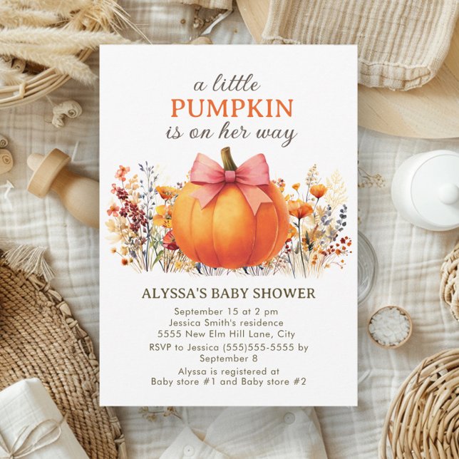 Little Pumpkin Fall Floral Boho Girl Babydusche Einladung (Cute little girl baby shower "A little pumpkin is on her way" invitation)
